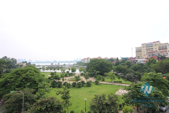 Beautiful apartment with 02 bedrooms for lease in Tay Ho.